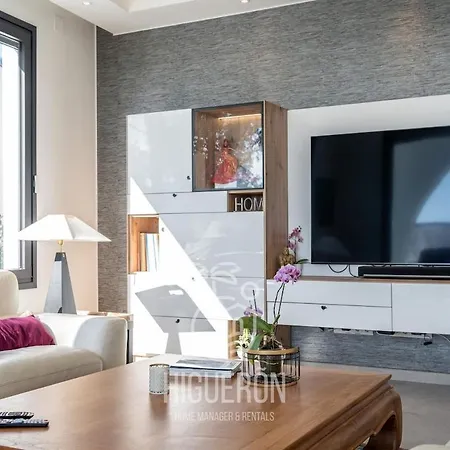 Villa Higueronrentals Centinela
