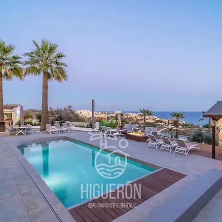 Higueronrentals Centinela *