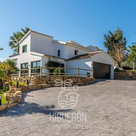 Villa Higueronrentals Centinela