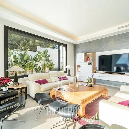 Villa Higueronrentals Centinela